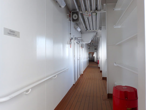 Koningsdam Promenade Deck (3) | HAL Cruiser Information